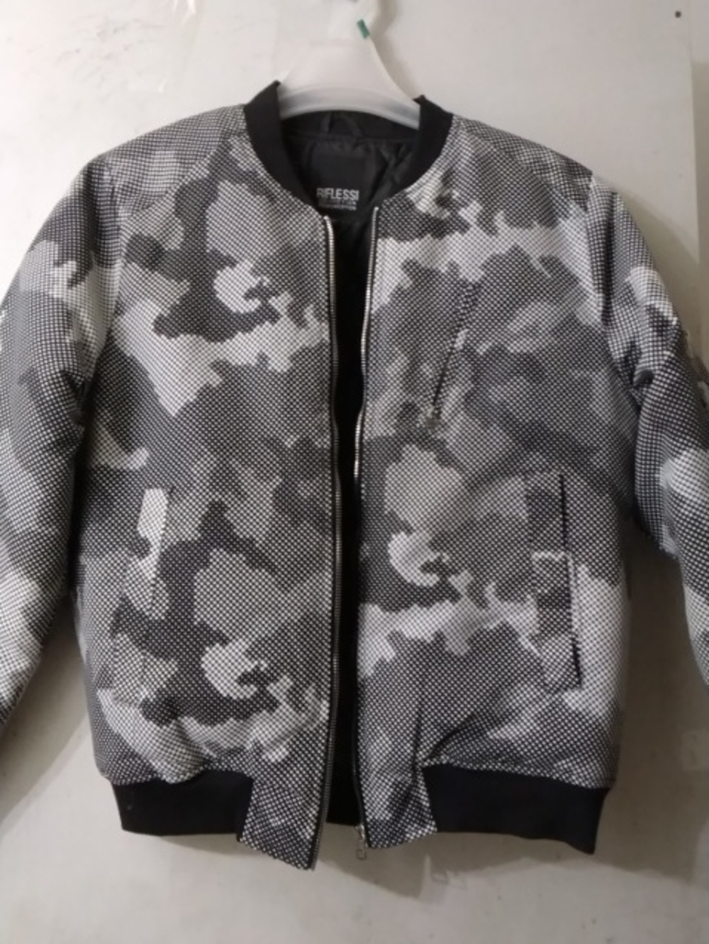 Men's Riflessi Brand Gray Camo Bomber Jacket White/Black Camo Sz Small